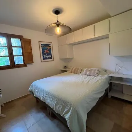 Bel T3 Au Coeur Du Village De * Корбара